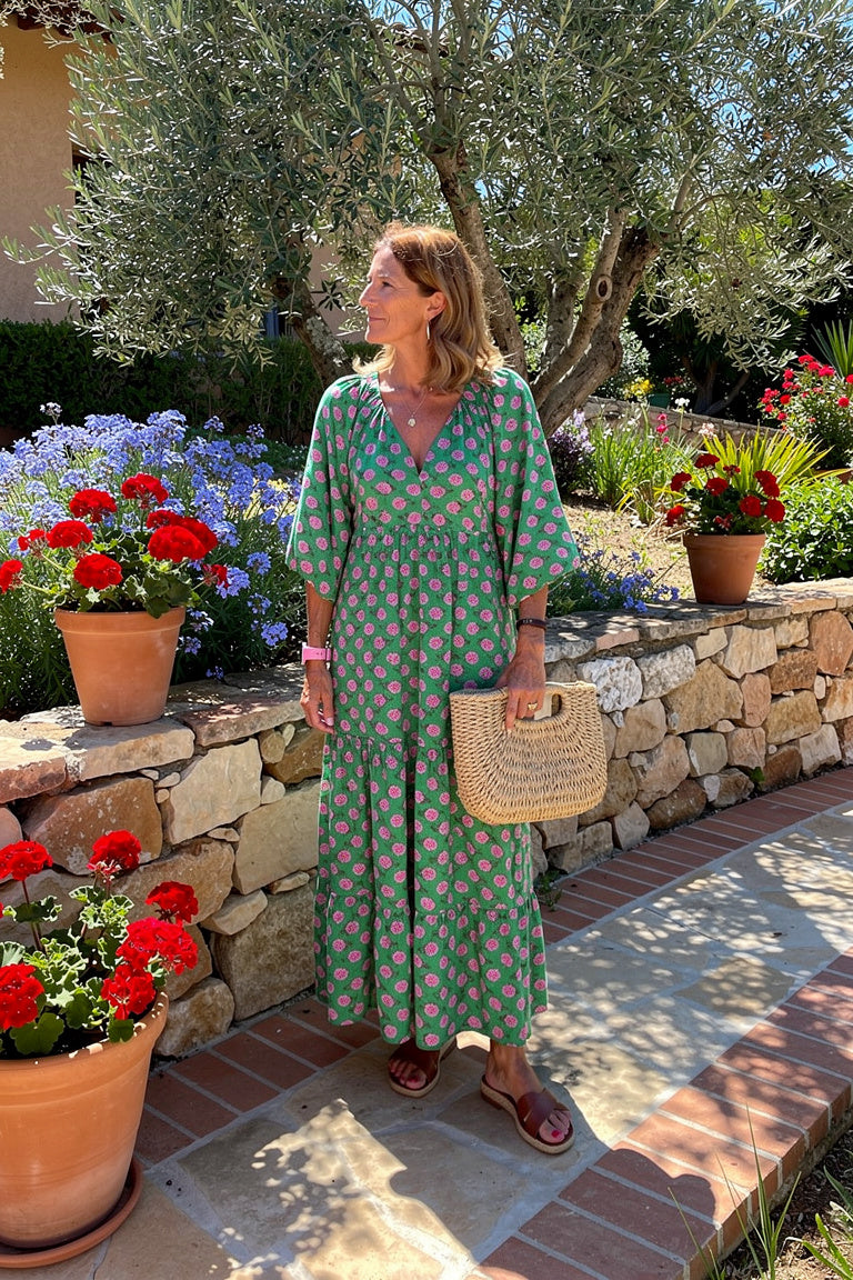 Fiora | Robe Midi Fluide à Motif Floral et Décolleté V — S — Estée Paris
