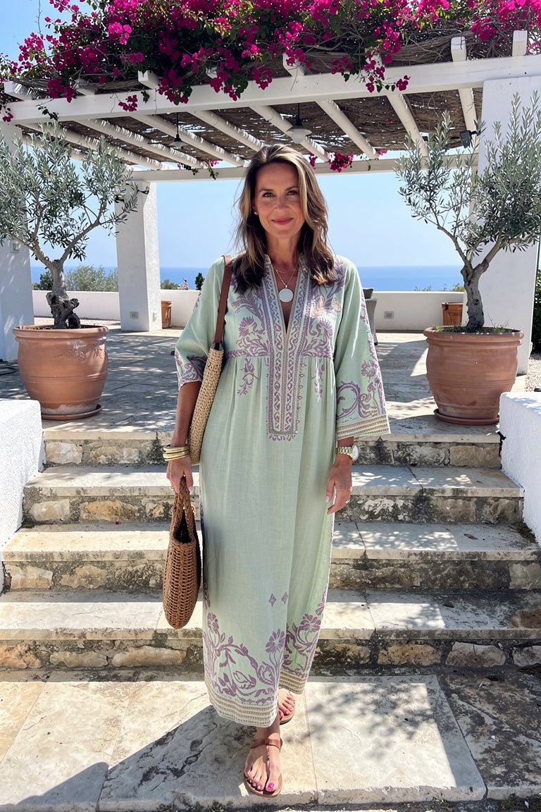Céleste - Robe Maxi Bohème Méditerranéenne Brodée — Vert — Estée Paris