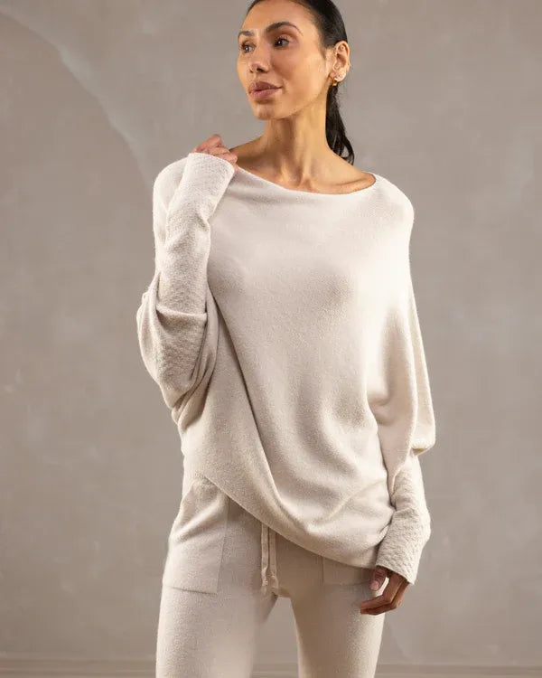 Pull Asymétrique Col Drapé Élégant