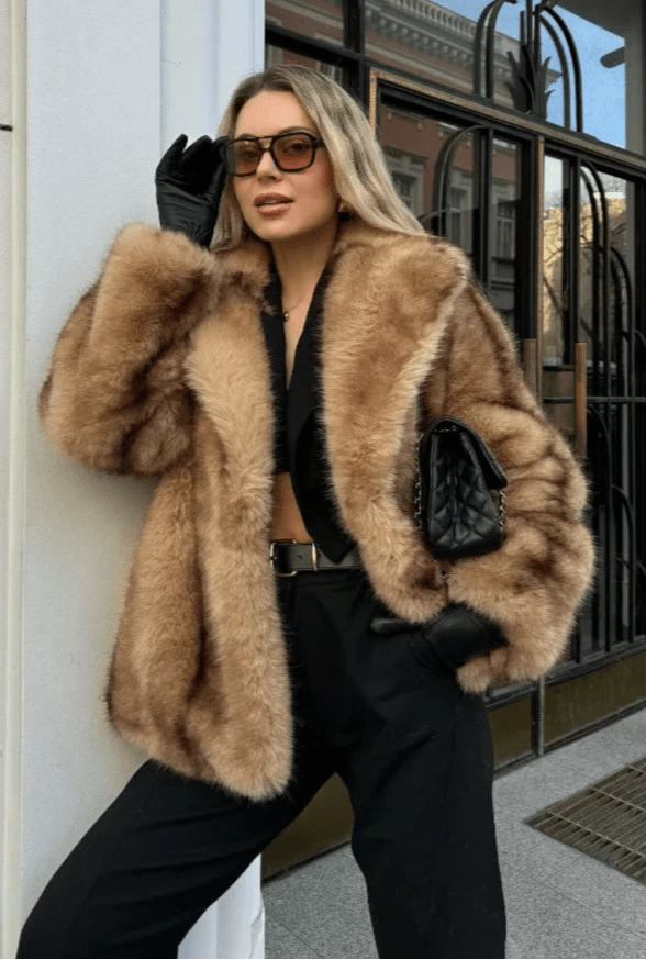 Manteau Effet Fourrure Oversize à Revers