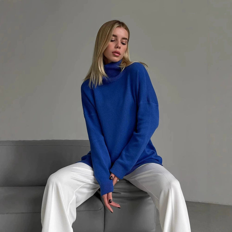 Sweat col roulé oversize — vue complète de la coupe ample et confortable