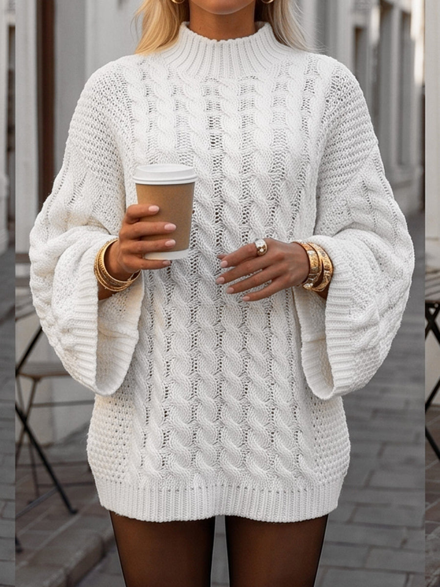 Sweat col haut oversize — détail du col montant