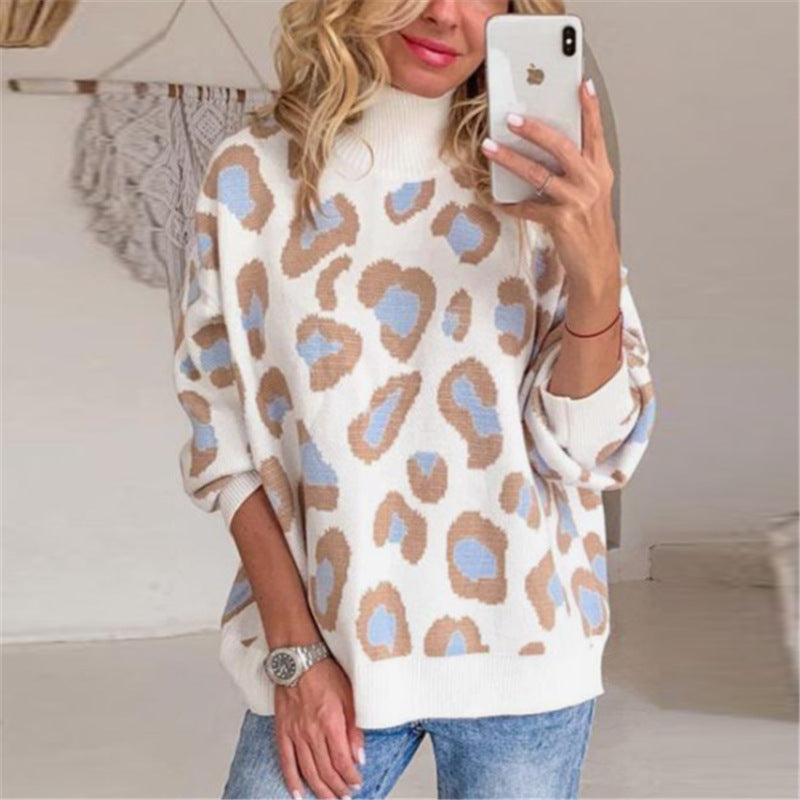 Sweat col montant — détail de la silhouette et du tombé ample