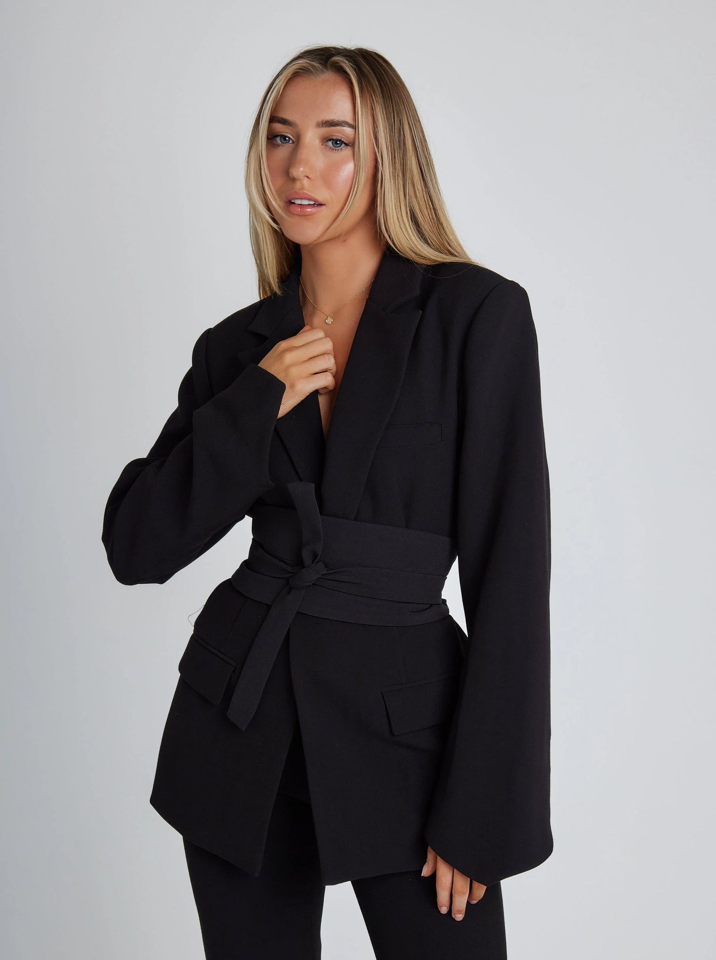 Amy™ | Blazer avec ceinture