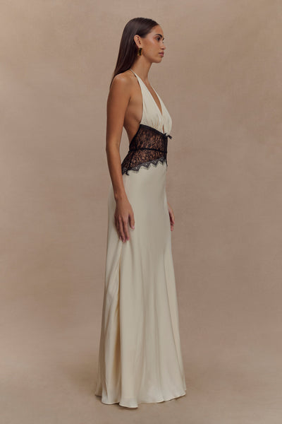 Kalira | Robe longue en satin à dentelle