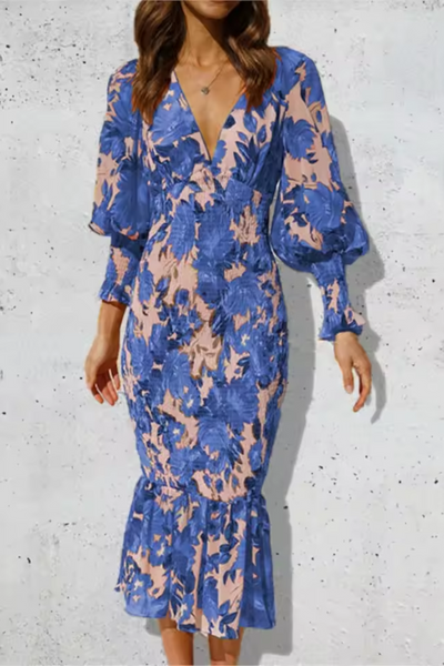 Serena | Robe en queue de poisson imprimée à col en V