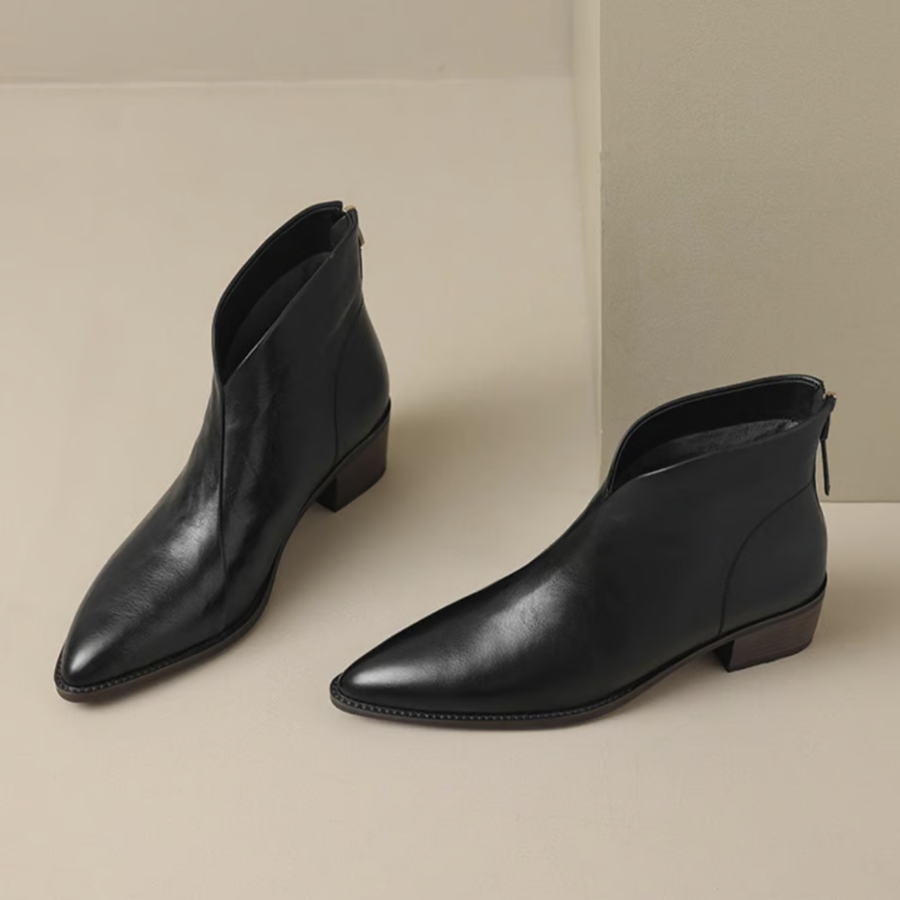 Botins de salto baixo e estilo minimalista