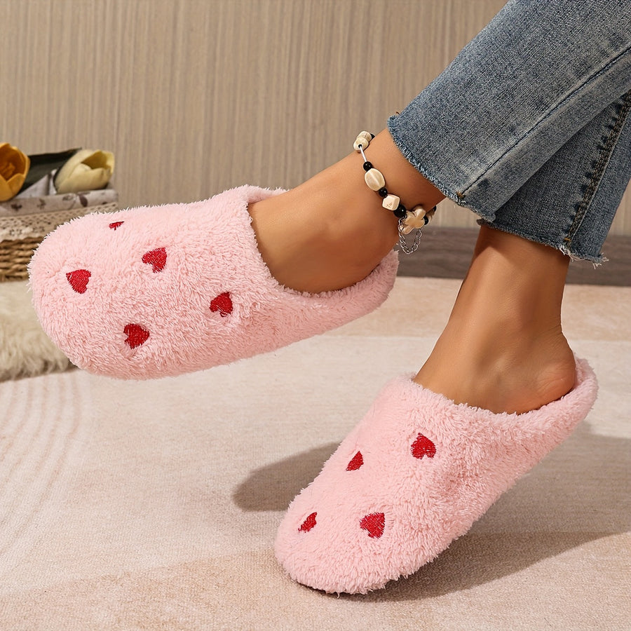 Pantoufles ouvertes à motif cœur — ensemble de la collection