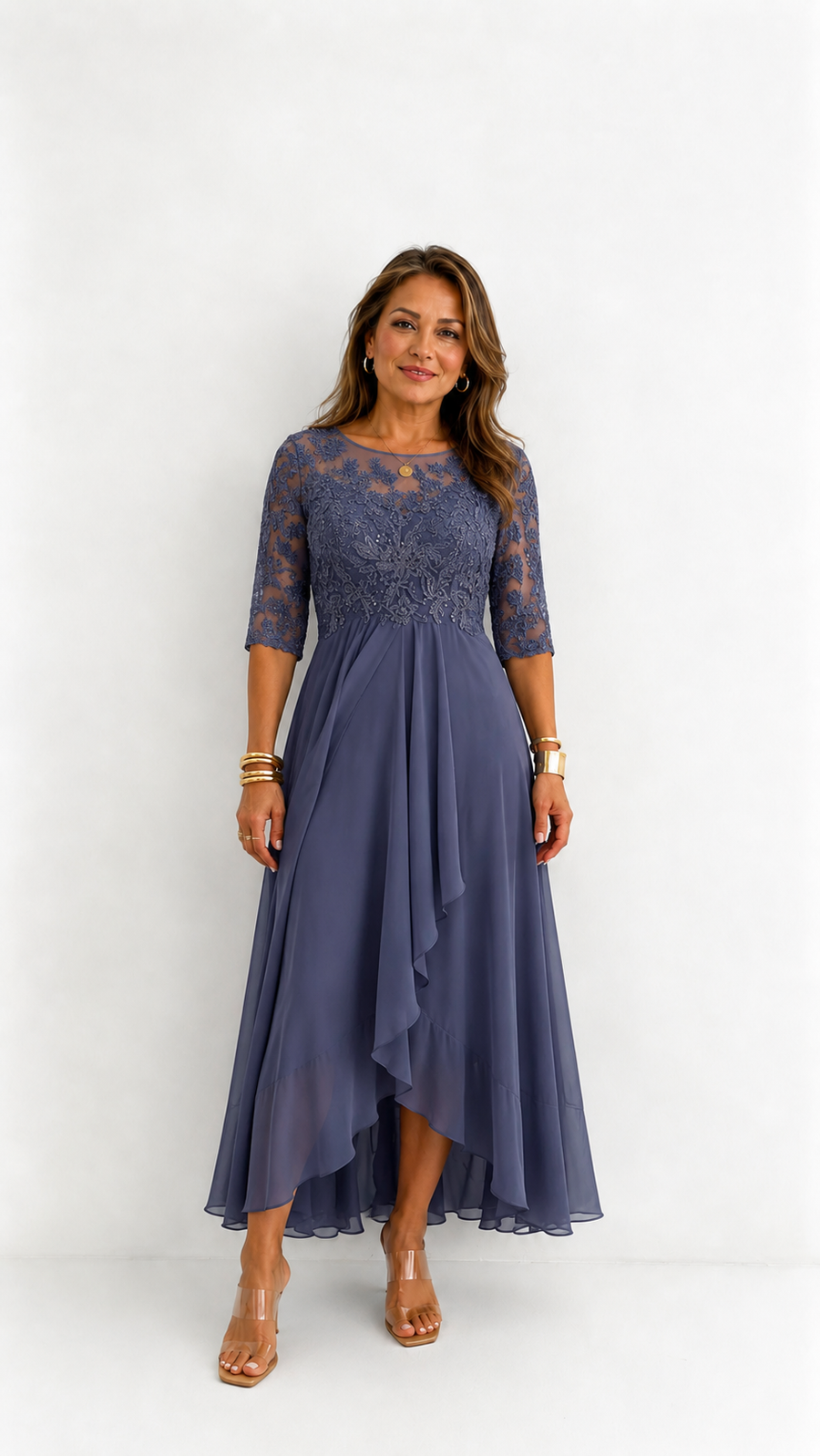 Robe Eugénie — détail finition dentelle ajourée