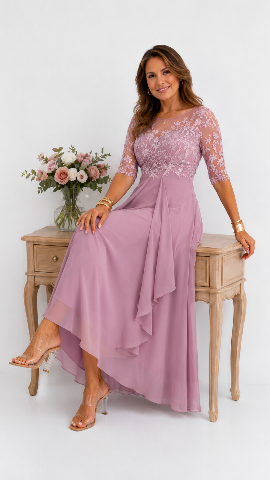 Robe Eugénie — détail des manches ajourées