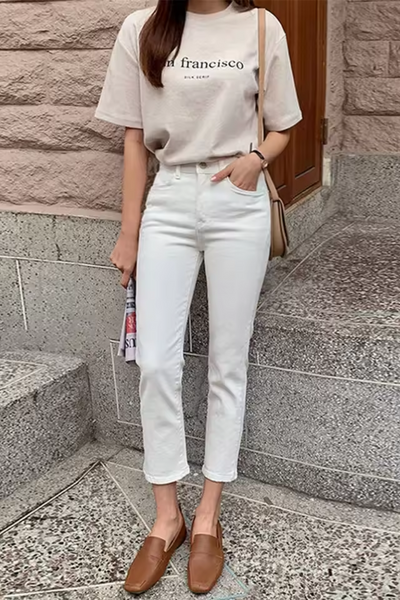 Eva | Jeans blancs à jambe droite pour femmes