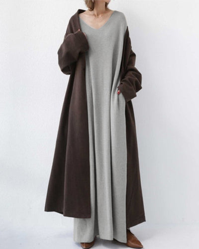 Robe longue oversize en maille à col en V