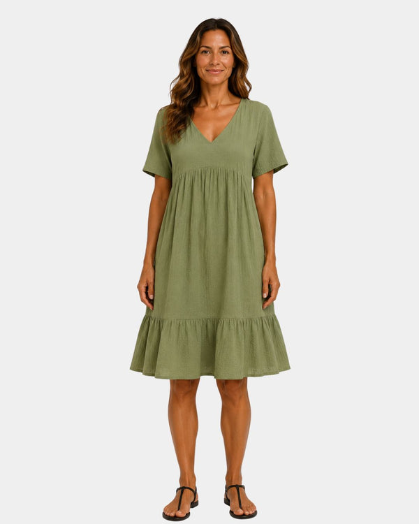 Vestido midi sofisticado con superposición