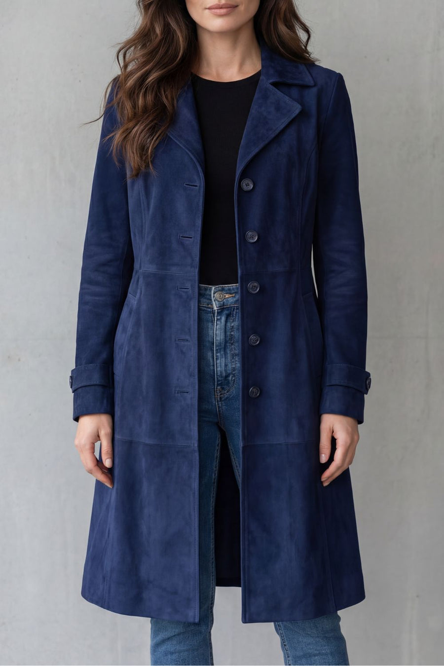 Manteau Delvienne — vue arrière, ligne épurée et silhouette affinée