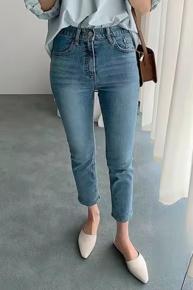 Sienna | Women's Beige Straight Jeans