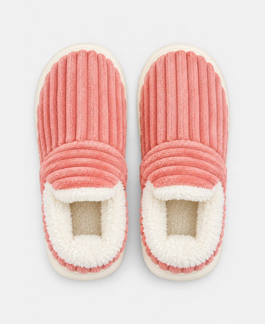 Chaussons mules douillets — profil latéral droit