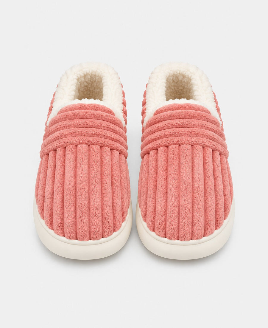 Chaussons mules douillets — profil latéral gauche
