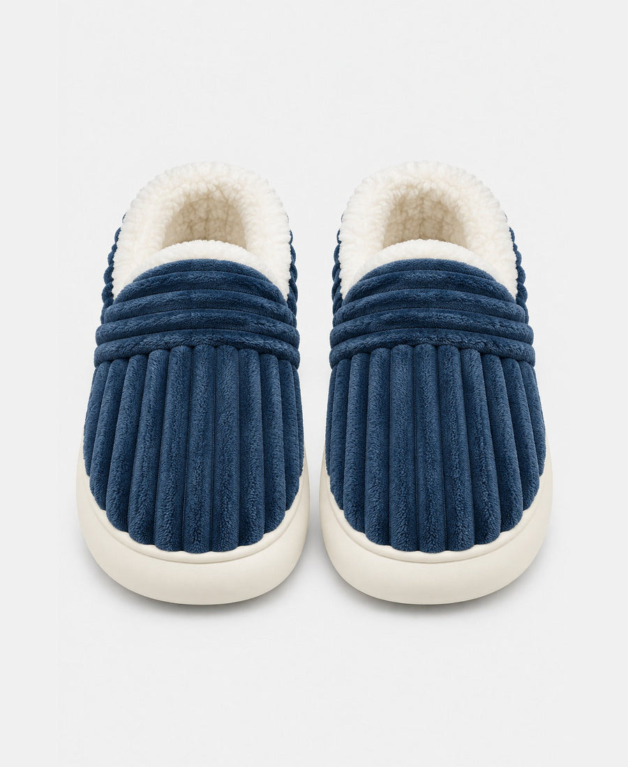 Chaussons mules douillets — détail de la tige basse
