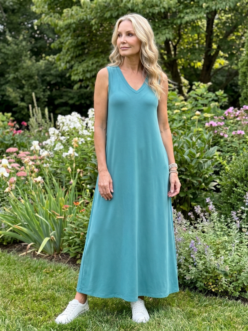 Robe Midi Tropical — vue latérale, allure élégante