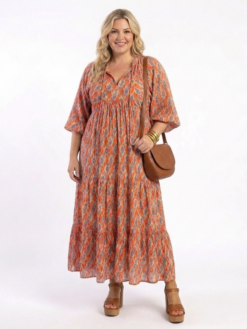 Robe midi fluide géométrique — vue arrière et tombé