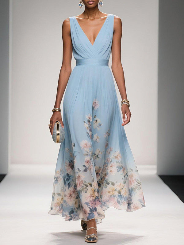 Robe Maxi Chiffon Floral Bleu Ciel à Décolleté en V - Esteé Paris