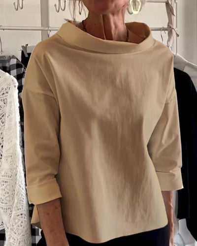 Top élégant à col haut pour femme