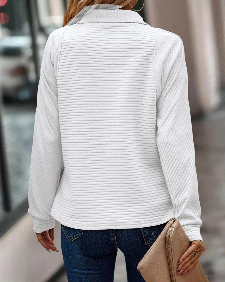 Pull Col V Finition Zippée Élégante
