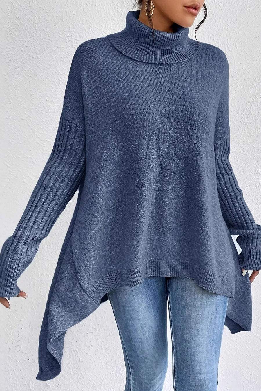 Pull Col Montant Oversize Asymétrique