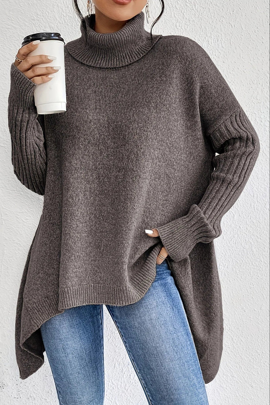 Pull Col Montant Oversize Asymétrique