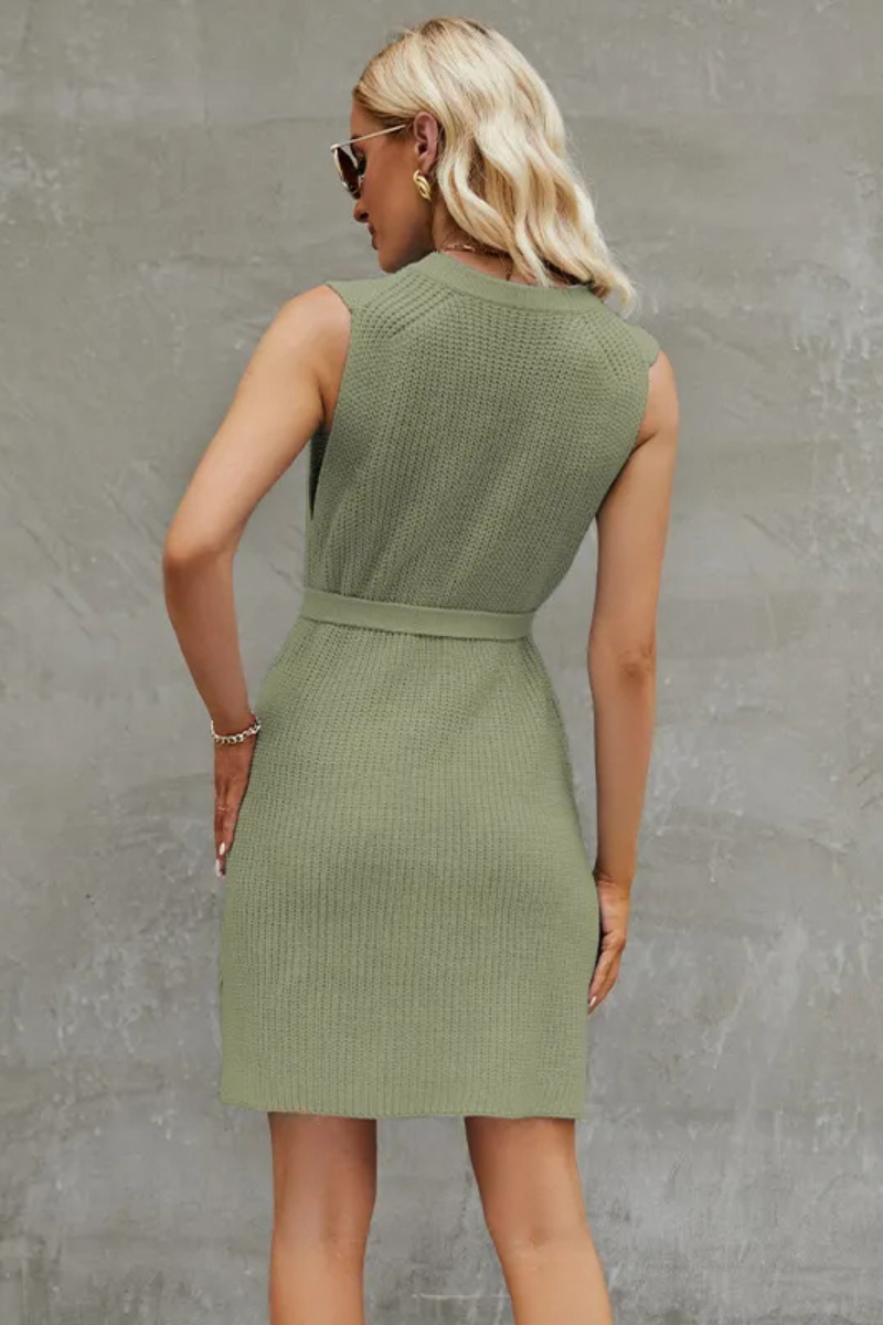 Anwen | Robe sans manches à col rond