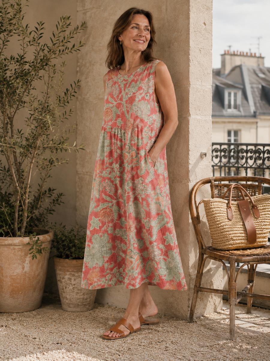 Robe Midi Florale — mise en scène avec accessoires
