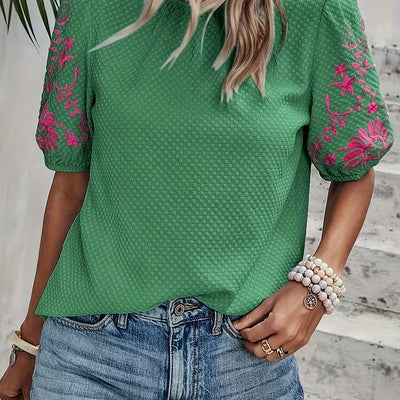 Blouse - Motif floral brodé & Matière respirante