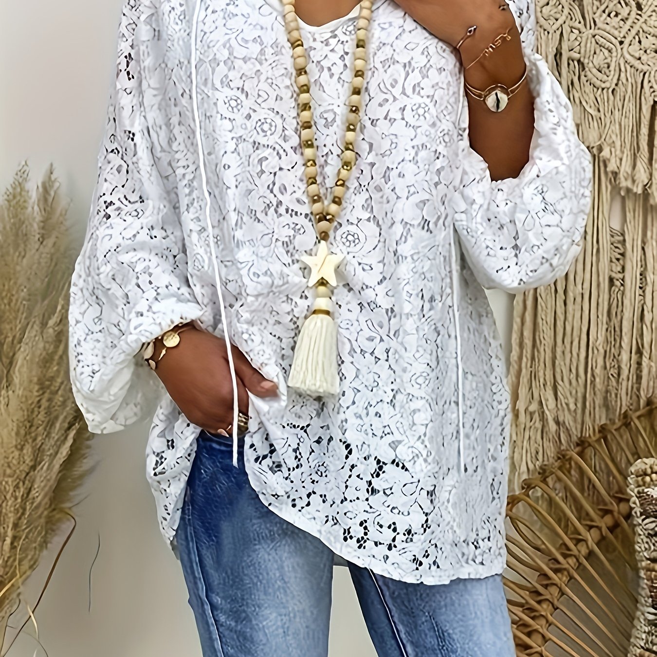 Blouse - Manches longues et détails en dentelle