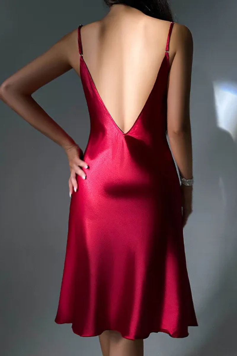 Brienne | Chemise de nuit sexy en soie fendue