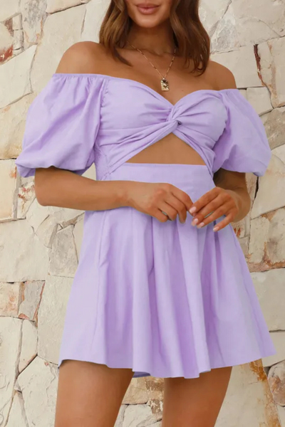 Celeste | Robe plissée à épaulettes et à manches lanternes