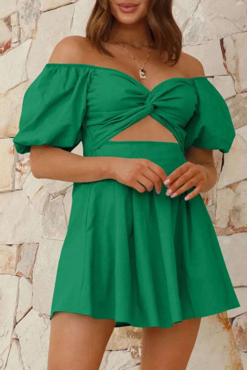 Celeste | Robe plissée à épaulettes et à manches lanternes