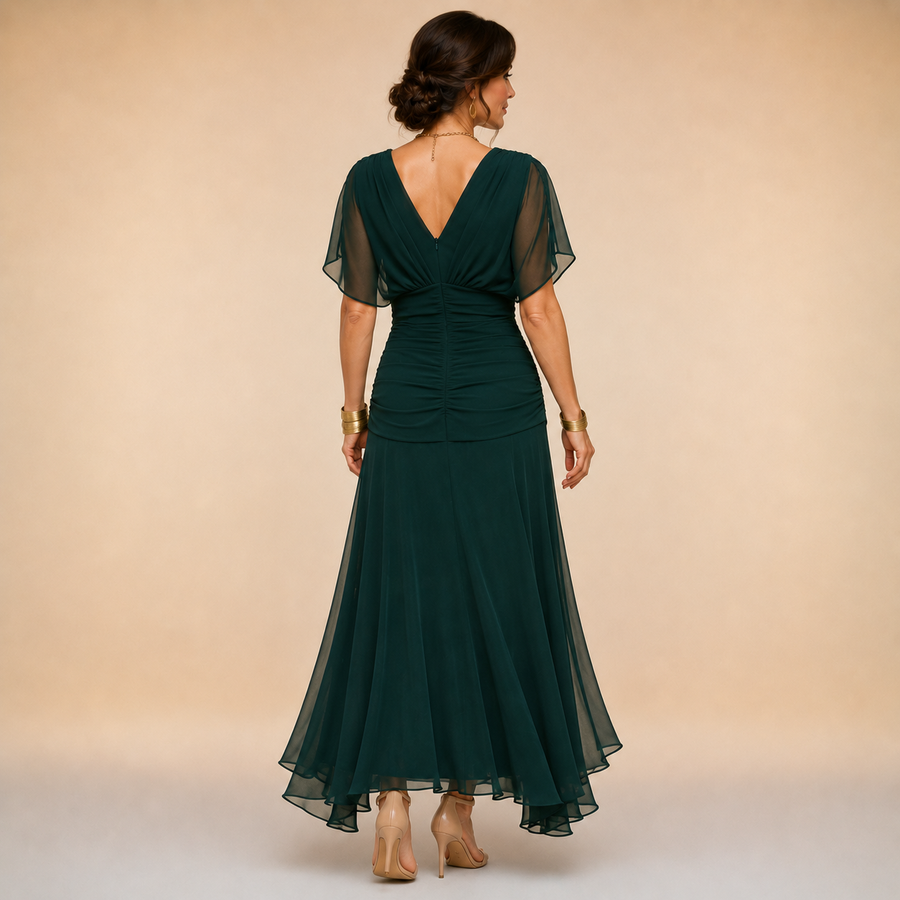 Robe Ondine marron — vue arrière avec manches chauve-souris flottantes