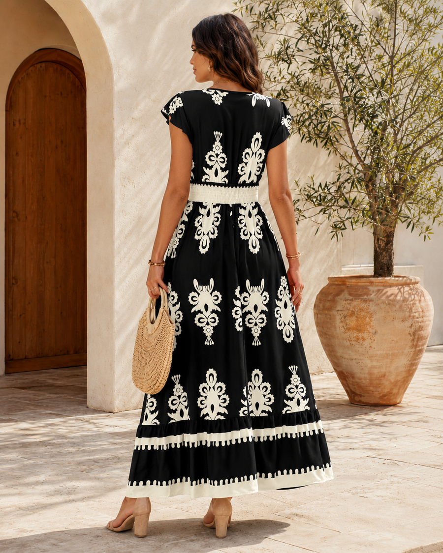 Robe longue Alhambra — détail des motifs brodés méditerranéens
