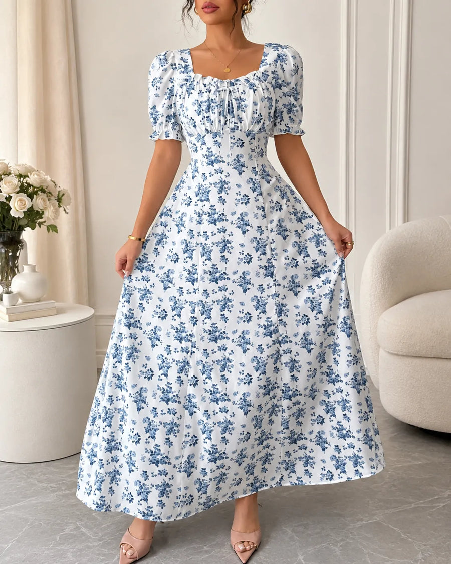 Robe Clara — vue de face, corsage smocké et imprimé floral