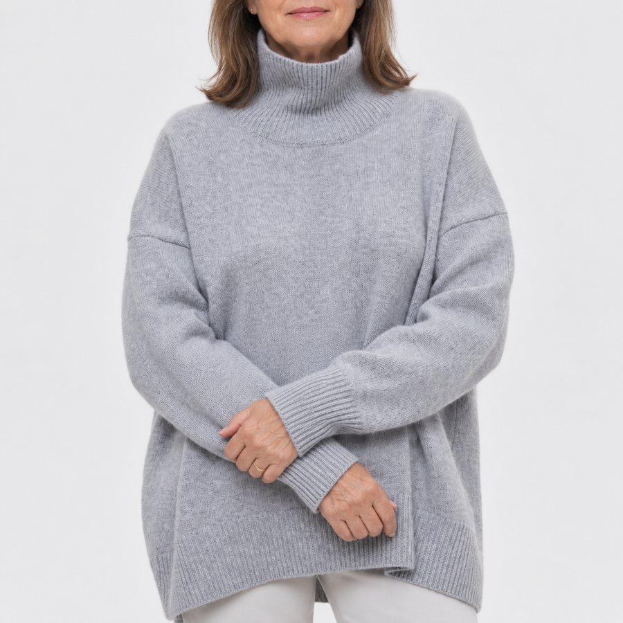 Pull col roulé coupe droite — silhouette générale