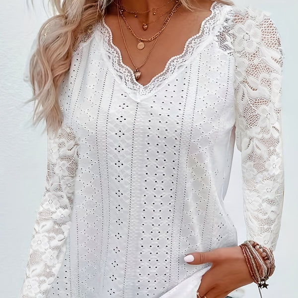 T-shirt à col V en dentelle contrastée - Tissu doux et coupe souple