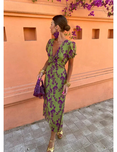 Robe Dominique – Élégance Sans Effort