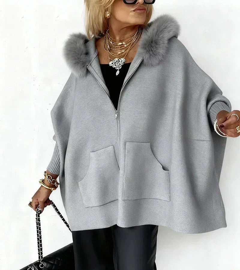 Manteau Oversize à Capuche Bordée de Fourrure