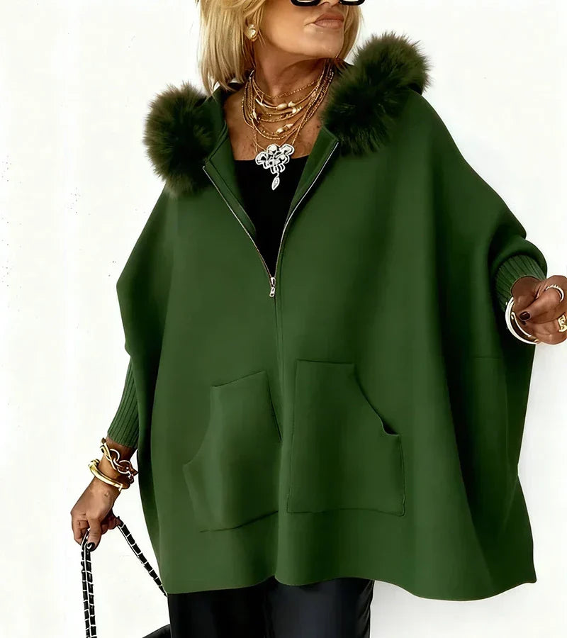 Manteau Oversize à Capuche Bordée de Fourrure