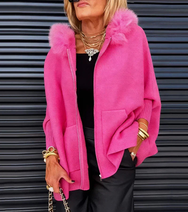Manteau Oversize à Capuche Bordée de Fourrure