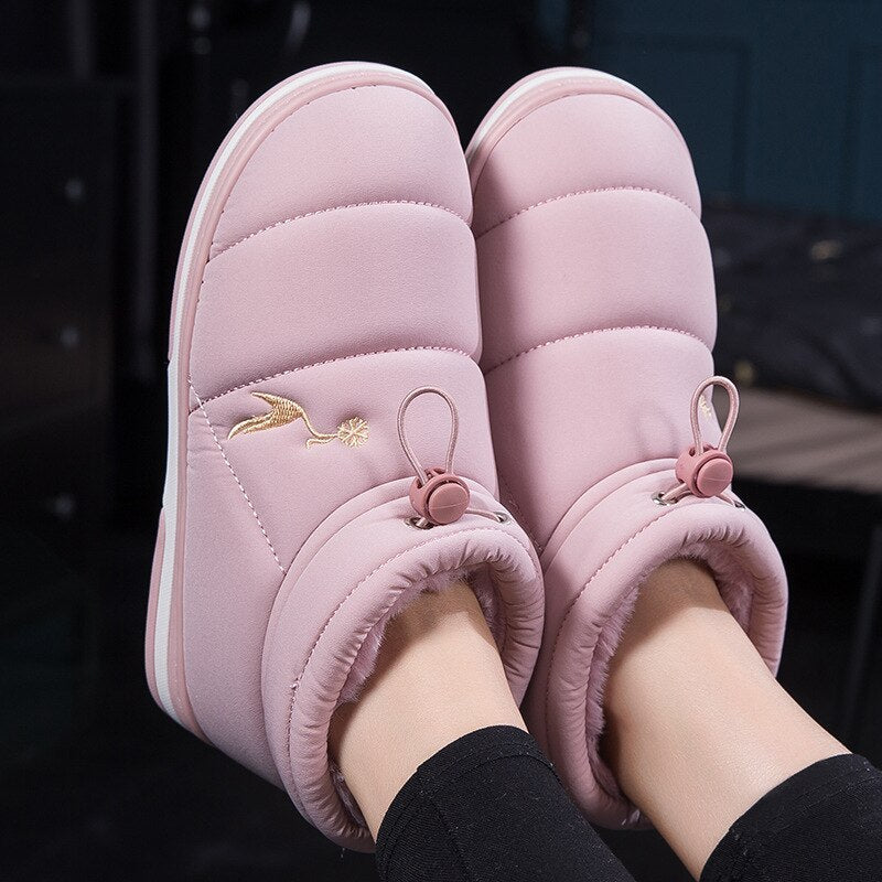 Chaussures d'intérieur chaudes