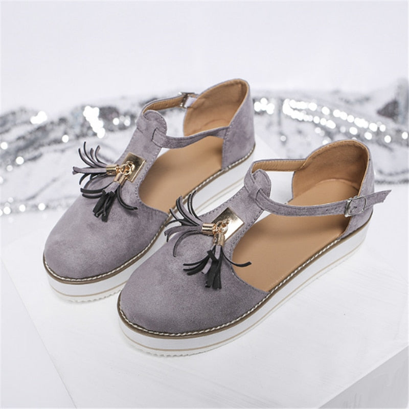 Fashion Fringe | Casual Sandals