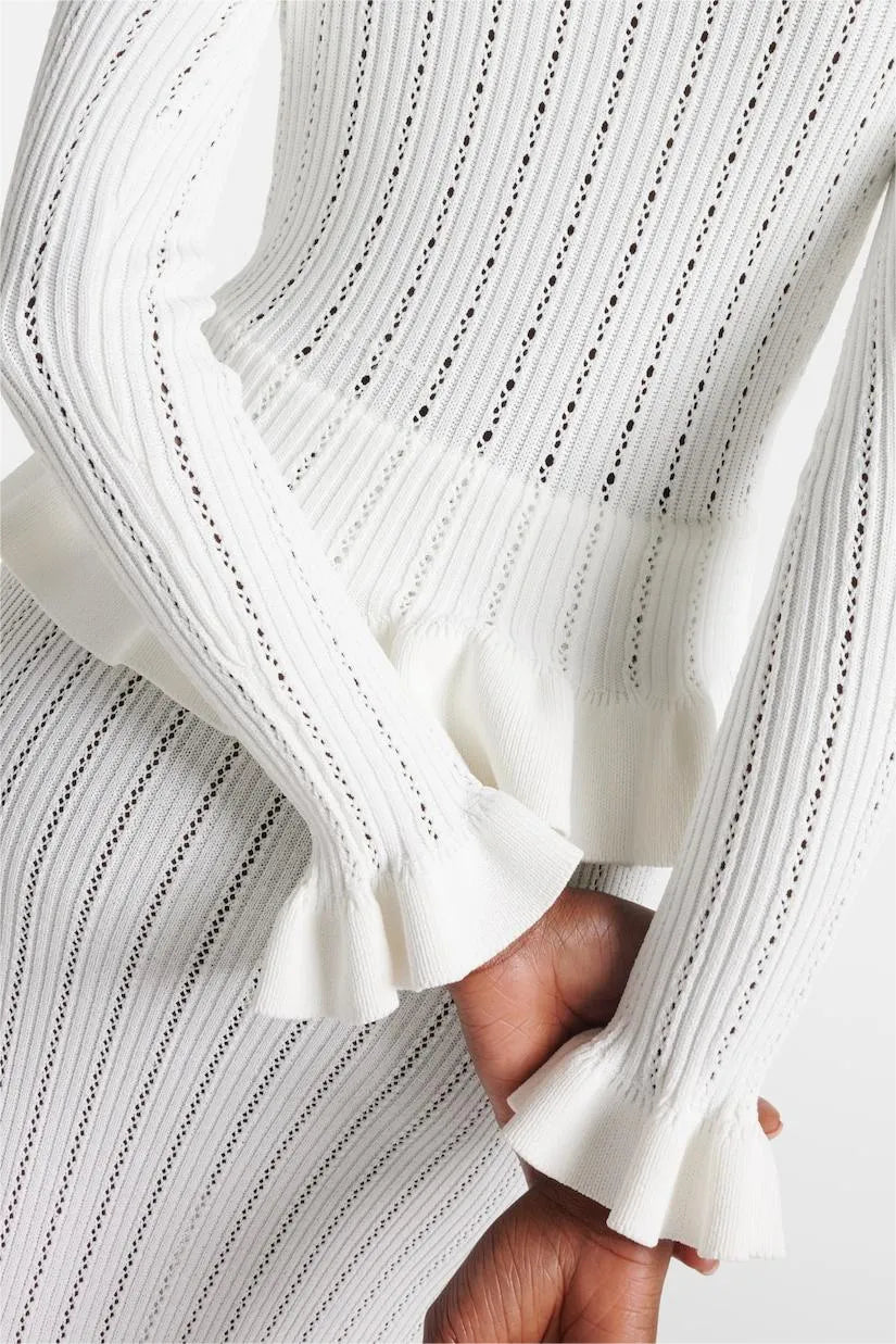 Prudence – Ensemble composé d'une robe midi en maille raffinée et d'un haut boutonné