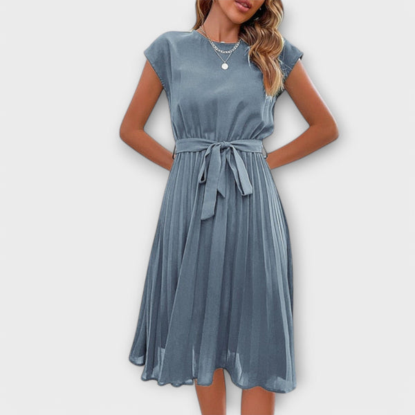 Robe Midi Plissée Estivale - Coupe Élégante et Fluide