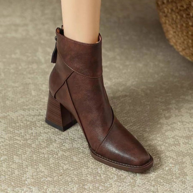 Bottines à Bout Carré et Talon Bloc
